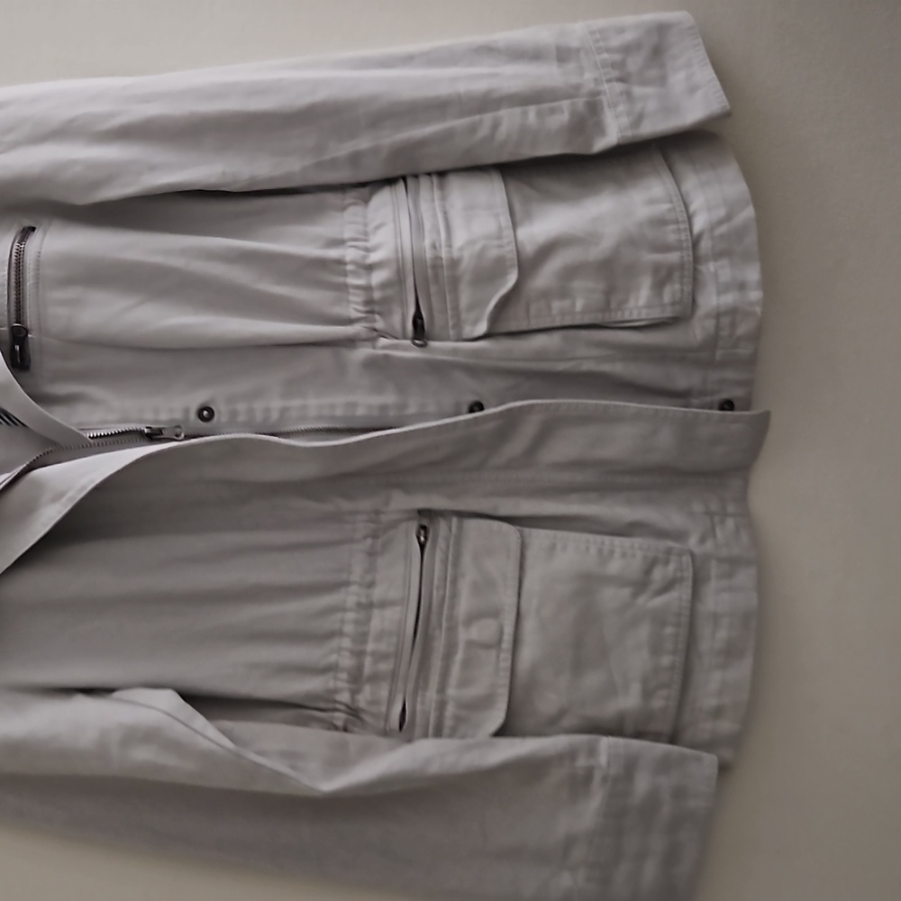 Small GAP Jacket - Picture 3 of 3